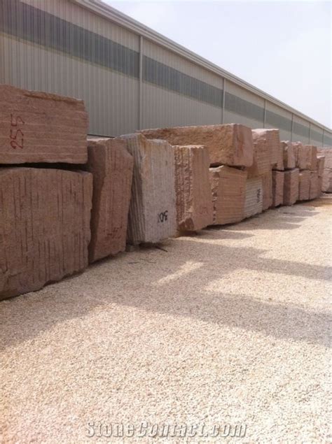 Saudi Pink Sweet Pink Granite Royal Salmon Granite Quarry