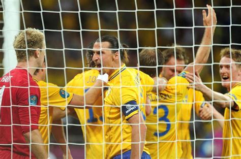 The Return Of The God Zlatan Announces Sweden Comeback Football365