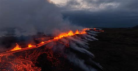 Drone Footage Of Newly Active Volcanic Fissure In Iceland Borninspace