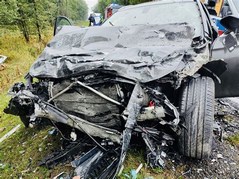 Wyszk W Miertelny Wypadek Na Dk Nie Yje Kierowca Dostawczego