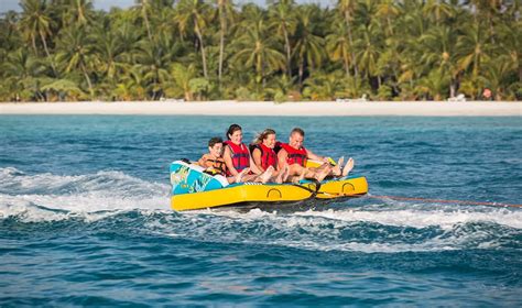 Meeru Island Resort & Spa | Maldives Resorts | Red Dot Tours