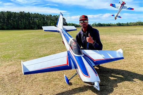 Extremeflight Rc Extra 260 67 Pnp Bluewhite Rxr Receiver Ready