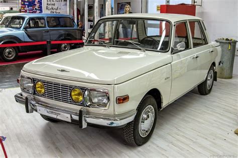 Wartburg 353 DeLuxe 1968 Wartburg East German Car German Cars