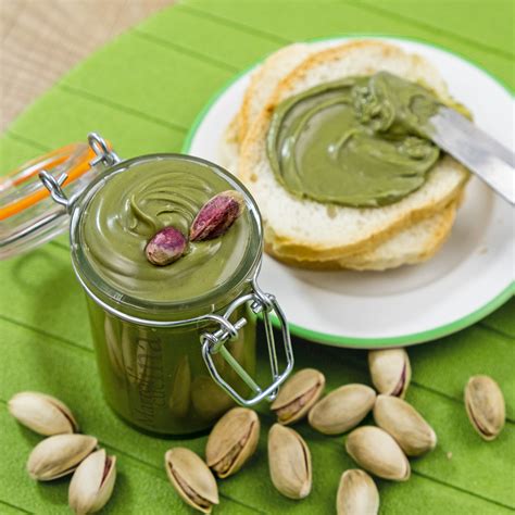 Crema Di Pistacchi Ricetta Facile Nutella Di Pistacchi