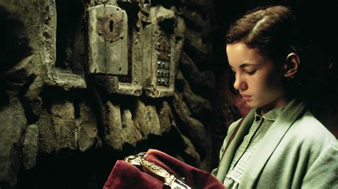 Watch Pan's Labyrinth (2006) - Free Movies | Tubi