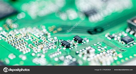 Carte Pcb Verte Circuit Imprimé Gros Plan Avec Beaucoup Composants