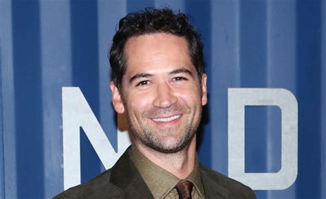 Lincoln Lawyer’s Manuel Garcia Rulfo Lands Lead Role In New ‘jurassic World’ Movie Jurassic