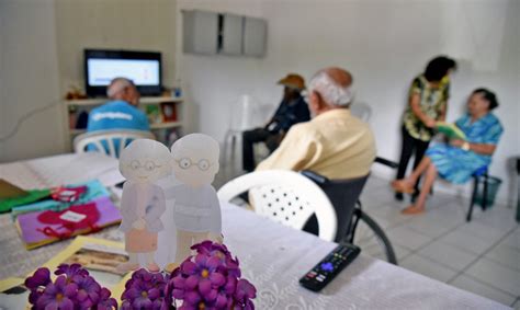 Abrigos De Idosos Em Teresina Fazem Campanhas De Fim De Ano Para