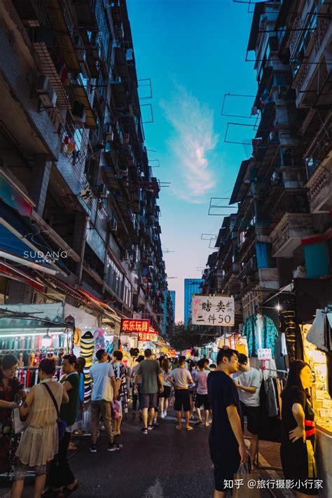 【城市夜市风光】武汉夜市热烈回归，这座城市的生机与烟火气又回来啦！ 知乎