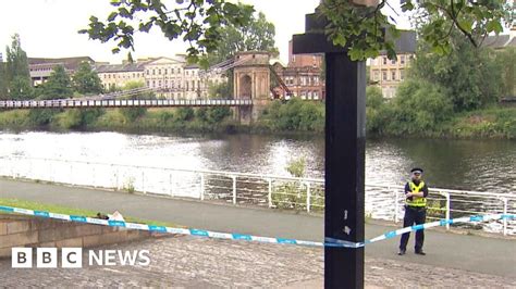 Man Dies In River Clyde Jump After Running From Police Bbc News