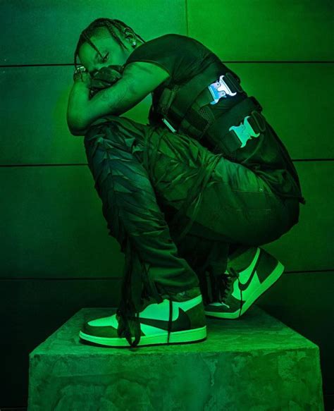 Corre A Escuchar Utopia El Nuevo álbum De Travis Scott No Limits