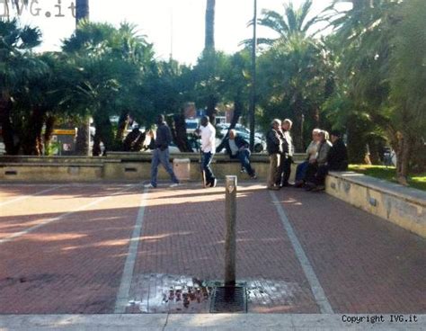 Albenga Nuova Fontana In Piazza Del Popolo Su Indicazione Dei