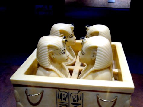 Canopic Chest With Canopic Jars From Tutankhamuns Tomb Flickr