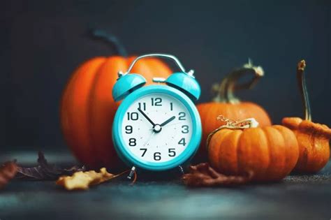 When Do The Clocks Go Back 2024 Ireland Sonia Eleonora