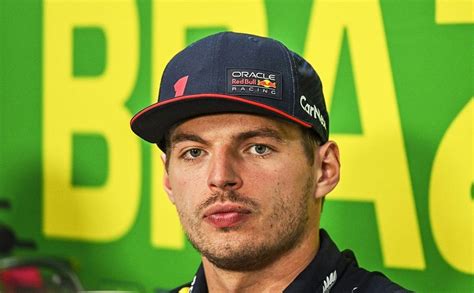 Verstappen prevê luta apertada em 2025 e diz que Red Bull merecia