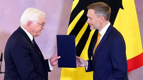 Ampel Ende Steinmeier H Ndigt Fdp Ministern Entlassungsurkunden Aus Welt