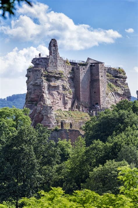 Pour Vous Plonger Dans La Riche Histoire Mouvement E De Cette R Gion