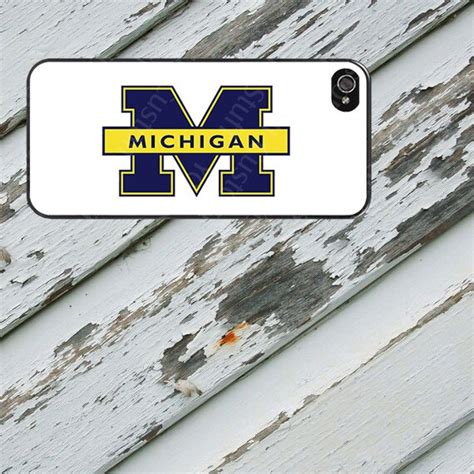 Michigan University Horizontal Design 3 on iPhone 5 / 5s / 5c