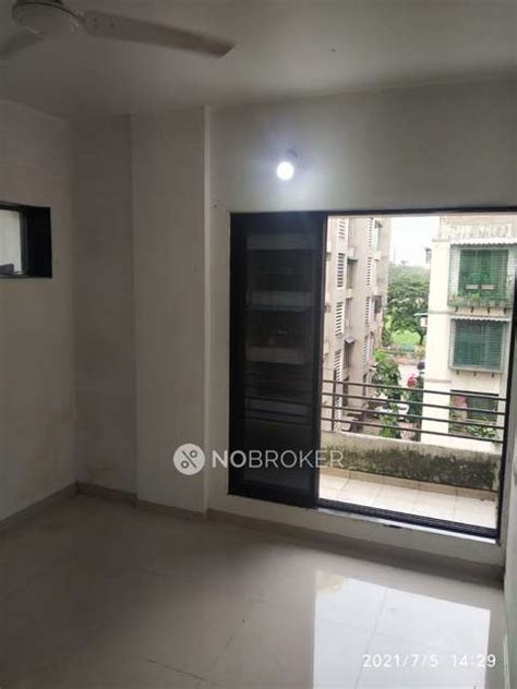 Sun Pride Vashi Rent WITHOUT BROKERAGE Semi Furnished 2 BHK Rental