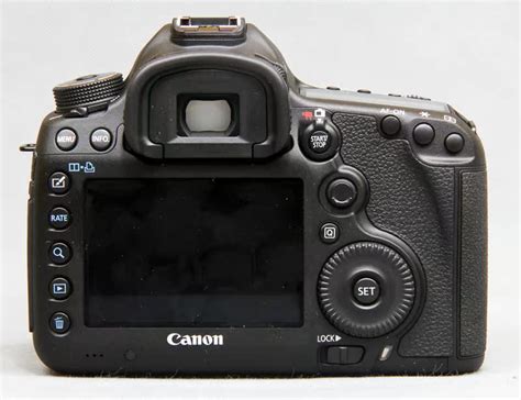 Технические характеристики canon 5d mark iii: Canon EOS 5D Mark III ...