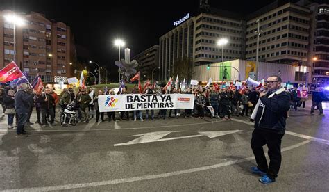 Los Funcionarios Del Ayuntamiento De Alicante Protestan Por El Centro