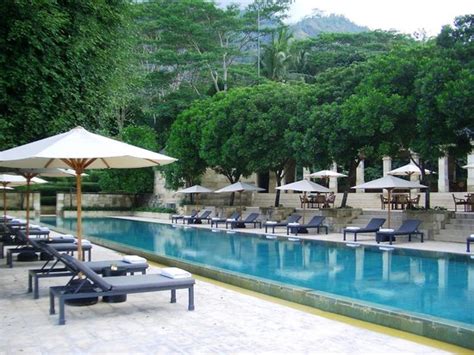 Welcome to Amanjiwo Luxury Resort Hotel Yogyakarta - Indonesia