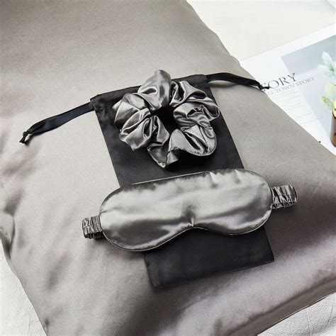 Pure Mulberry Silk Pillowcase Eye Mask And Scrunchies Gift Set