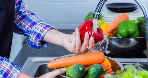 Cómo desinfectar frutas y verduras de forma natural