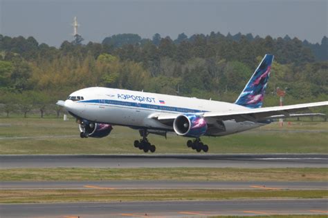 アエロフロート・ロシア航空 Boeing 777 200 Vp Bas 成田国際空港 航空フォト By Senyoさん 撮影2005年04月27日