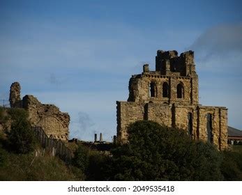 350 Tynemouth castle Images, Stock Photos & Vectors | Shutterstock