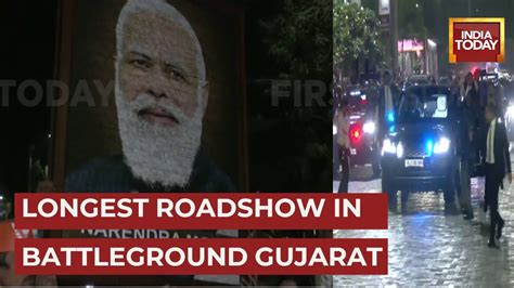 Gujarat Election Pm Modi Holds Roadshow In Gujarat S Surat Youtube