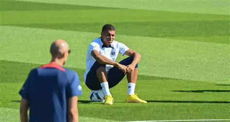 PSG la toile s enflamme sur Mbappé déjà de retour à l entraînement