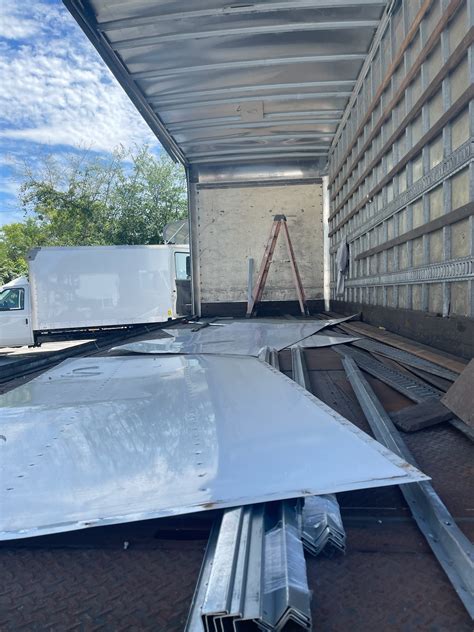 Longwood Equipment and Lift Gate Center