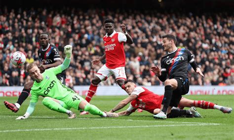 Saka Double Against Palace Sends Arsenal Eight Points Clear Sport