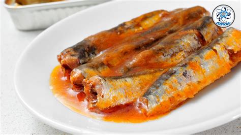 Sardinas en lata Beneficios riesgos y recomendaciones científicas