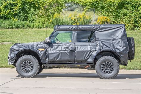 2023 Ford Bronco Warthog Photos Show Raptor Suspension Phev Wiring