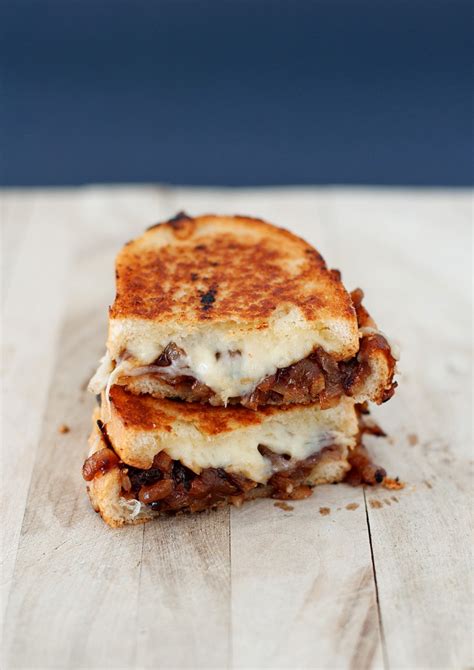 French Onion Soup Grilled Cheese | BS' in the Kitchen