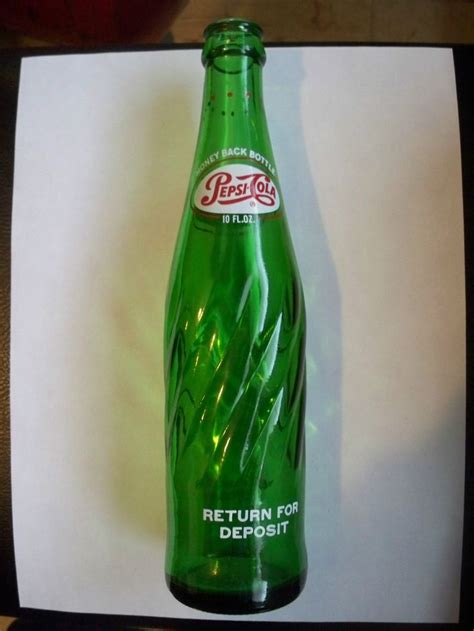 Rare 1970s Emerald Green Pepsi 10 Oz Returnable Glass Bottle Swirl Glass Design Pepsi Pepsi