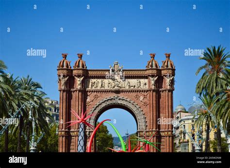 The Arc De Triomf In Barcelona Spain Stock Photo Alamy