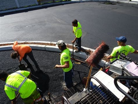 | AsphaltPro Magazine | How to Pave a Complex Lot 