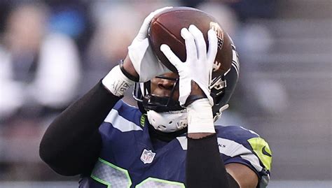 Seahawks News: SEA Sends Message on Starter Amid Rumors