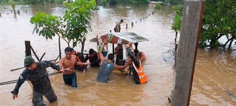 Damnificados Reciben Ayuda Humanitaria Diario De Centro América