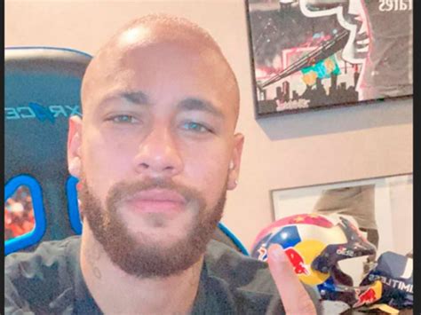 Neymar Publica Foto Em Rede Social E Revela Novo Visual