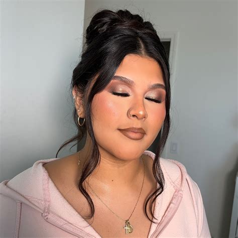 Keeping It Nude Obsessed With This Look So Much Literally One Of My Fav Looks From September