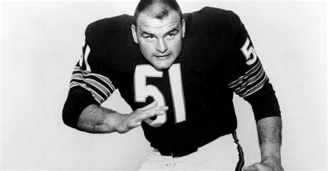 Dick Butkus Chicago Bears Fearsome Hall Of Fame Linebacker Dies At 80 The New York Times