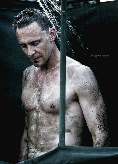 Pin By On Mis Gustos Estranieros Tom Hi Tom Hiddleston