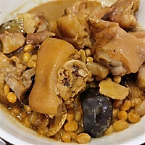 How To Make Delicious Soybean Braised Pork Trotters A Step By Step