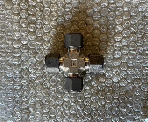 Parker Cpi Union Cross Pn 8 Kbz Ss 316ss 12 Single Ferrule Tube