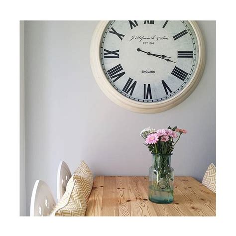 Dulux on Instagram: “Simple, yet beautiful. 🎨: Goose Down 📷 ...