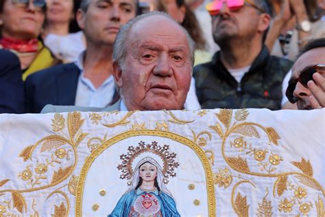 Photo Le roi Juan Carlos Ier d Espagne aux arènes Las Ventas à Madrid